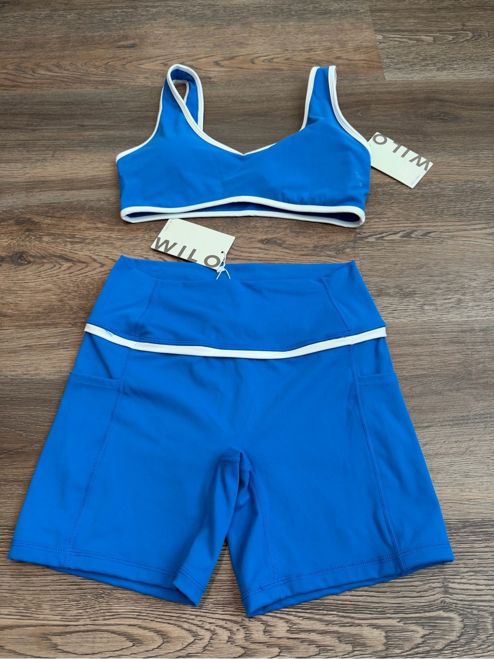 NWT Wilo The Label Active Set Sports Bra Biker Shorts Cobalt Blue White Medium